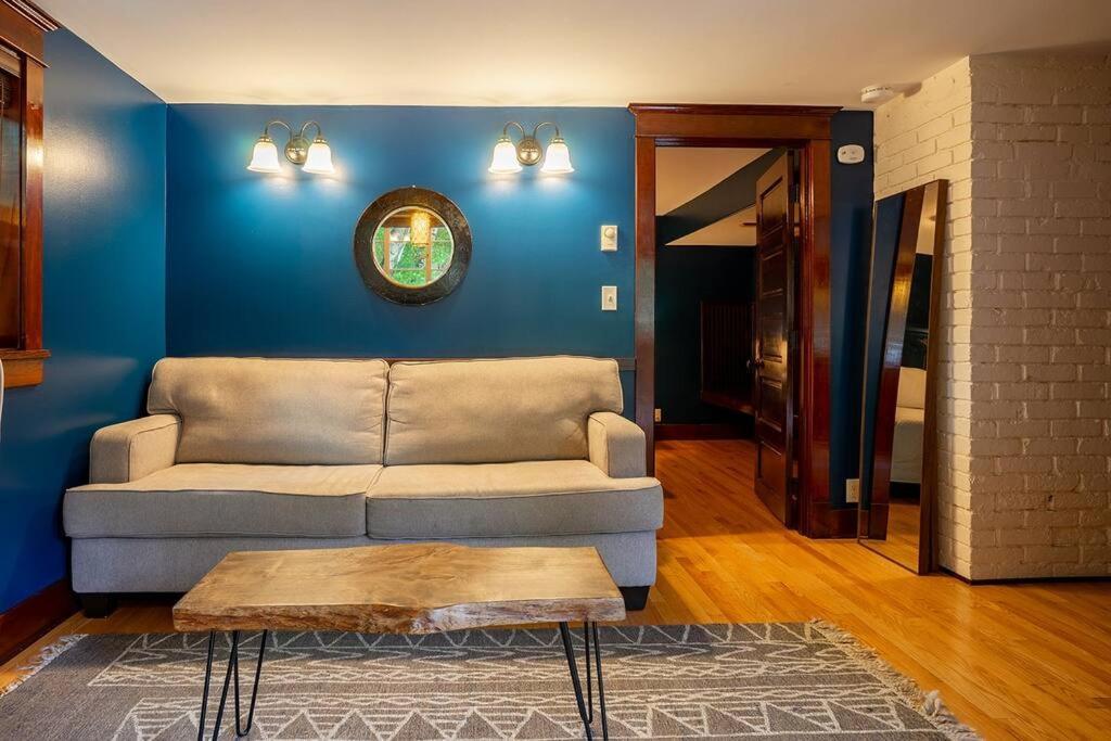 Charming 1Bd Suite In Capitol Hill - Foxglove Inn Seattle Dış mekan fotoğraf
